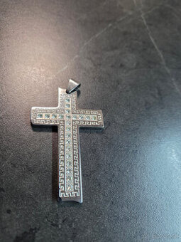 Kriz z chirurgickej ocele - 1