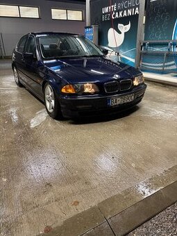 E46 320i - 1