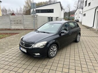 Kia Ceed 1,6 benzin