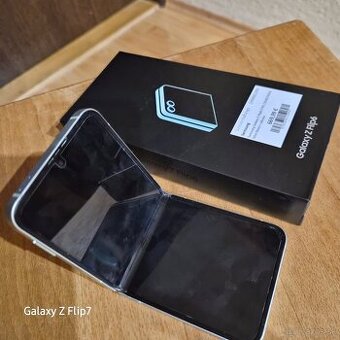 Samsung Galaxy Z flip 6