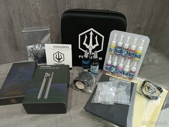 Tetovací strojček s príslušenstvom