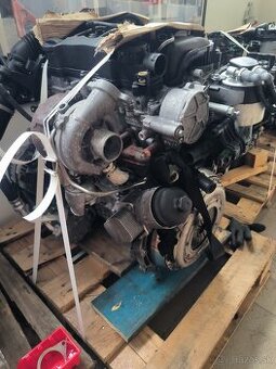 Kompletny motor 1,6HDI / 1,6TDCI   citroen/peugeot / ford  9