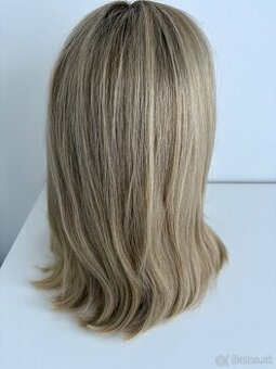 Parochňa z pravých vlasov