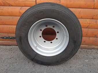 Kolesá 445 / 45 R19.5 vlečka