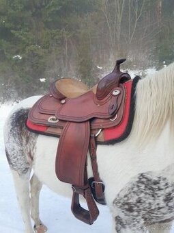 Westernove sedlo znacka western import