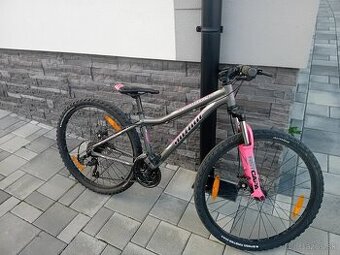 Dievčenský bicykel  26