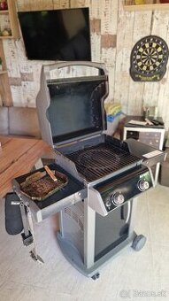 PREDÁM plynový gril Weber spirit s bohatým príslušenstvom.