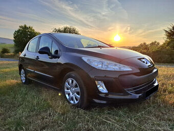Peugeot 308 hatchback, 1,4 Confort, 70kW, benzín - 1