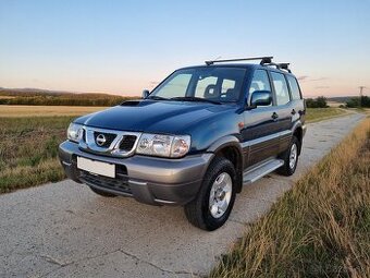 NISSAN TERRANO .. Top stav ...