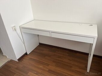 Pracovný stôl Micke - Ikea