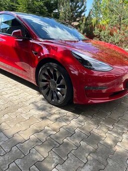 Predám TESLA 3 PERFORMANCE