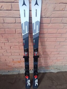 Používané lyže  ATOMIC REDSTER SC 154 cm TOP stav