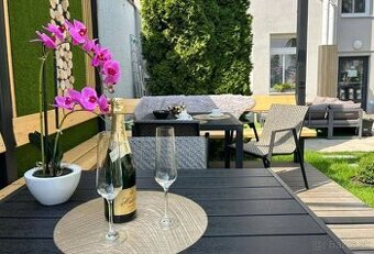 2-izbový byt  v historickom dome, ul.Námestie 1. mája, Brati