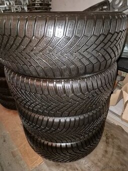 Predam zimne pneumatiky+ disky +OE. puklice 215/55R16 93H