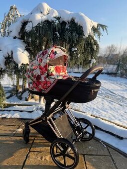 cybex spring blossom priam