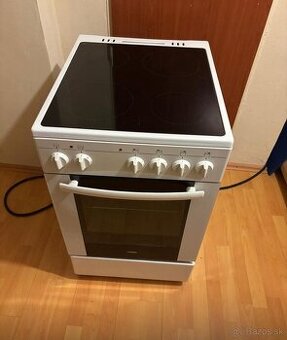 Elektricky sporak MORA - ako novy