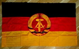 Východonemecká vlajka DDR/NDR, originál