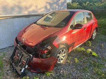 Peugeot 208 1.2i