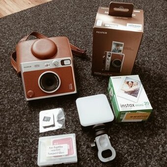 Fujifilm instax mini EVO - celý set-
