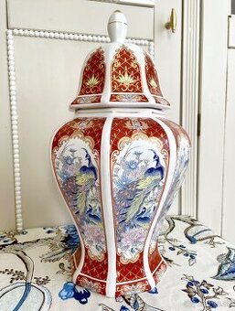 Japonská porcelánová váza Oshún