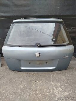 Predám piate dvere kufor na škoda Fabia 1