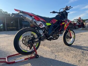 Aprilia sxv 550 2007 - 1