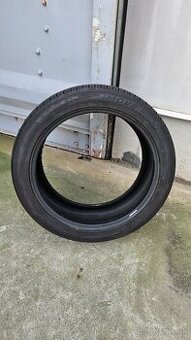 Predám pneu 225/45r20 103W