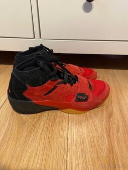 Nike, Jordans 44-44,5(28-28,5cm)
