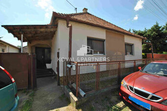 Koval & partners ponúka rodinný dom v obci Zbehy