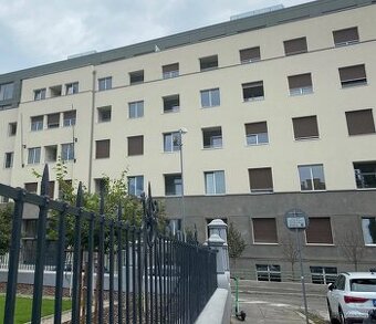 Realitný kancelária REALADR s.r.o.