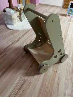 Little Dutch - Detské chodítko s aktivitami zelená