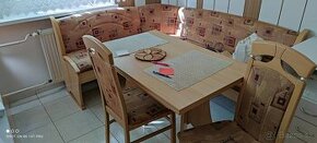 Jedálenský kút, 2 stoličky, stôl