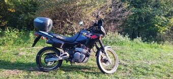 Honda Dominator 500