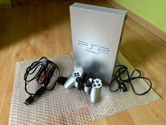 PlayStation 2 Silver FAT - Komplet