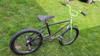 Bicykel BMX