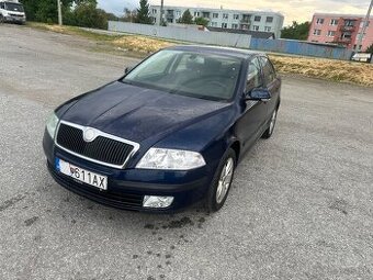 Škoda Octavia II sedan