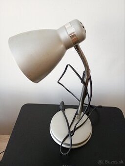 Stolná lampa