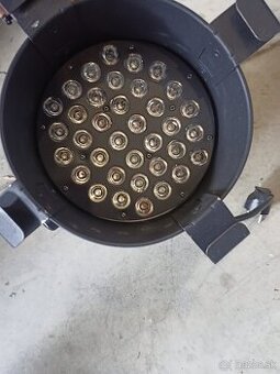 Na predaj Stairville LED PaR 64 - 36x3W - RGB