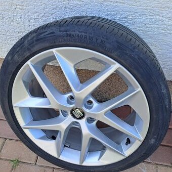 AL disky18 z prvovybavy SEAT LeonFR na pneu 215/40R18