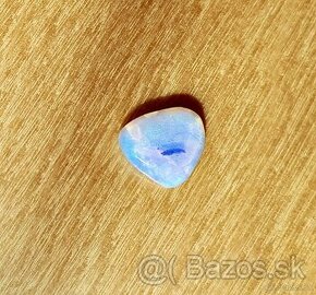 1,1 ct krištáľový opál, fialovo-zelená hra farieb, Austrália