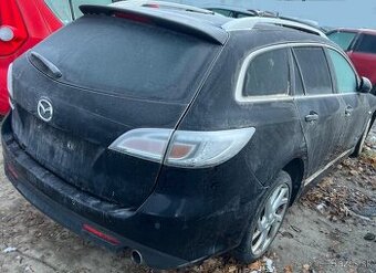 Zadné svetlo pravé Mazda 6 II combi 2011  predám Motor CBZ Š