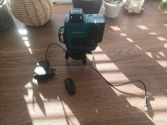 Nivelacny laser zeleny luc 360°