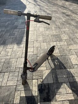 Elektricka kolobezka xiami