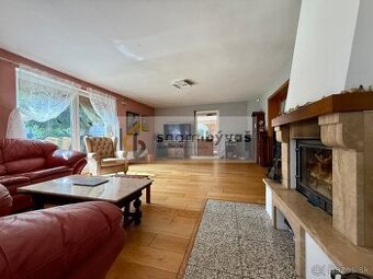 6 i rezidencia, súkromná ulica, pozemok 1334 m2, Pereš