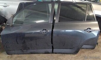 TOYOTA RAV4 III 2.2 D-4D 2008 predám DVERE, PREVODOVKA 6 RÝC