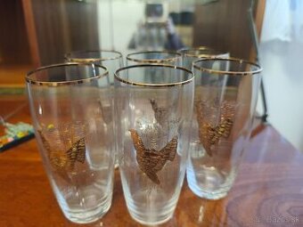 Obyvacia stena,perinar,postel,skrine,gauc