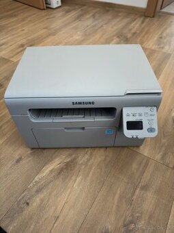 Predam multifunkcnu laserovu tlaciaren Samsung.