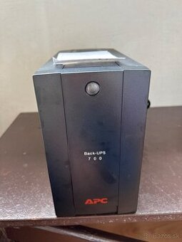BACK-UPS 700 APC