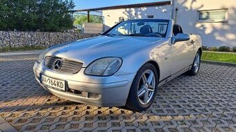 MERCEDES BENZ SLK 200