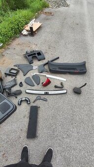 Všelijaké plasty z Audi A4 B7